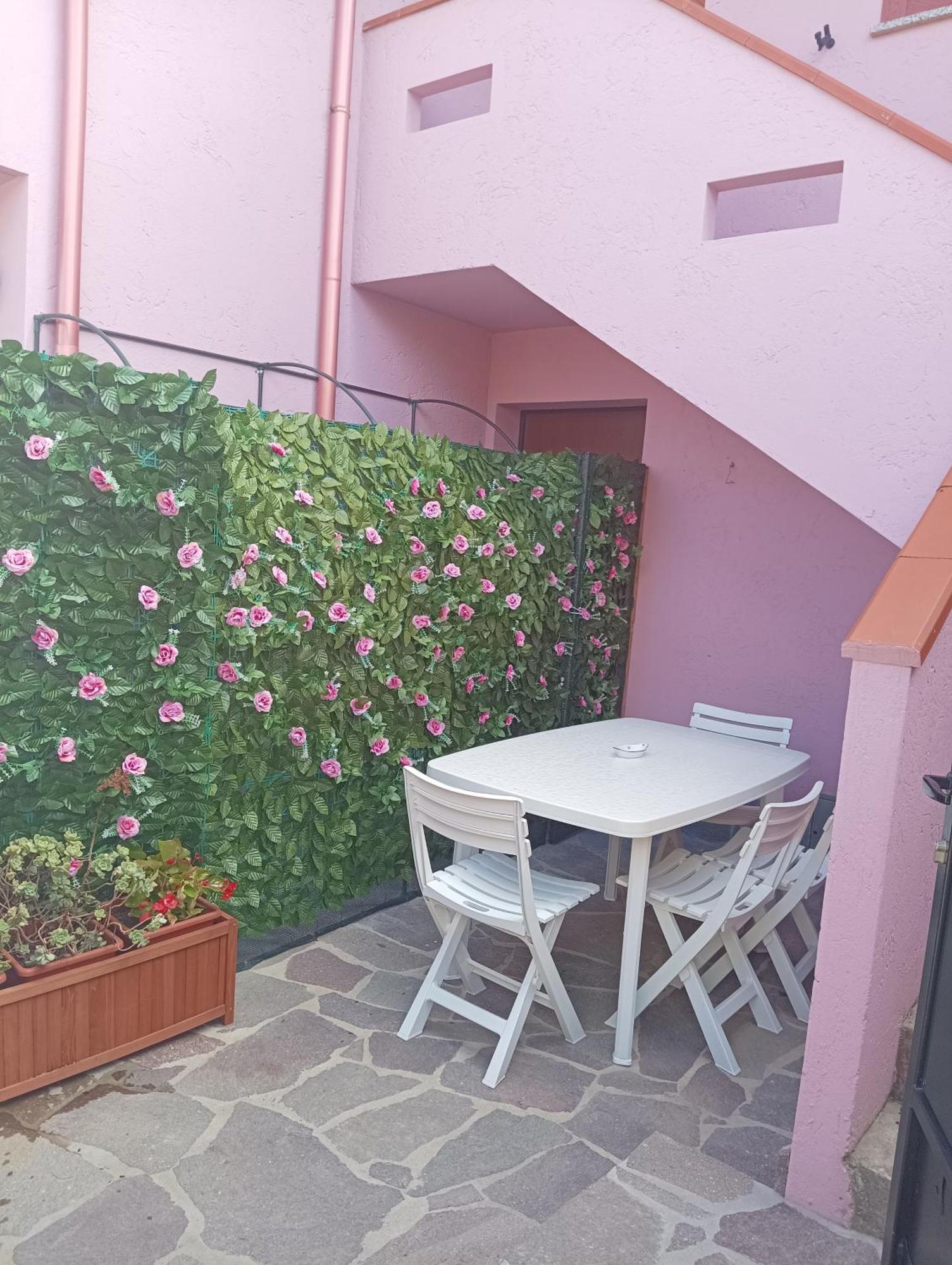 Apartament Prendas Antigas - Vacanze A Teulada Zewnętrze zdjęcie